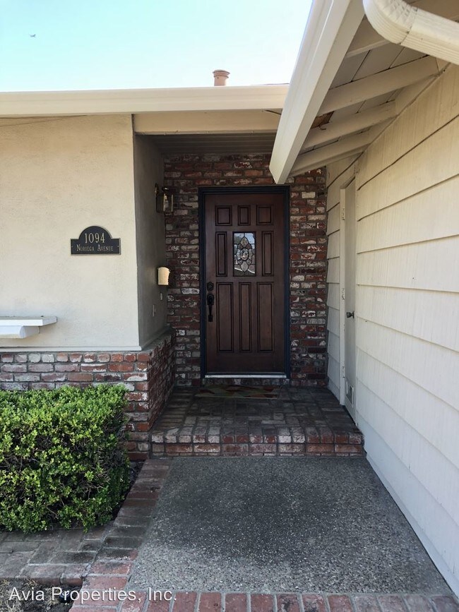 Building Photo - 3 br, 2 bath House - 1094 Noriega Ave