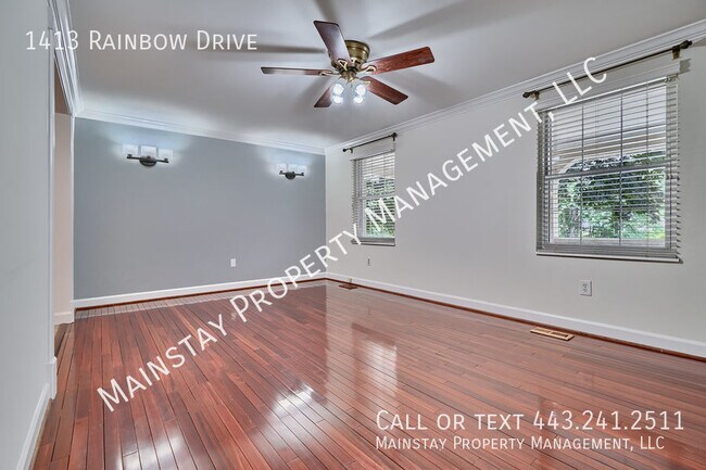 Foto del edificio - 4 Bedroom SFH W/ 2 Car Garage & Bonus Room!