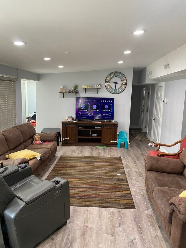 Foto del edificio - 7800 W 98th Pl