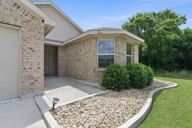 Foto del edificio - 16308 Caledonia Ct