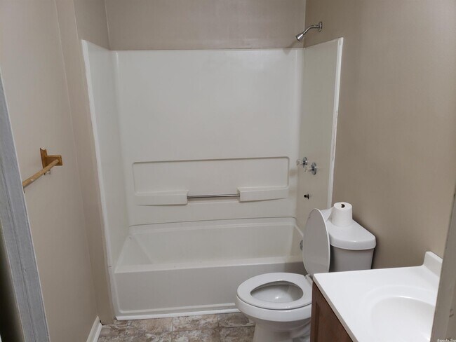 Building Photo - 5921 Geyer Spgs