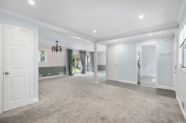 Building Photo - 37 Gerhard Rd