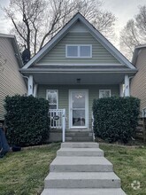 Building Photo - 108 1/2 Riverview Dr