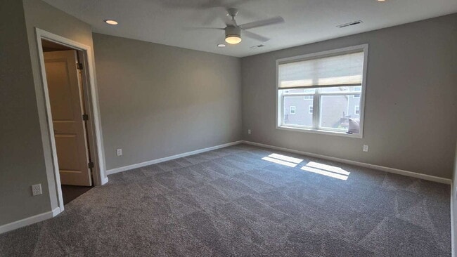 Building Photo - New build in New Brighton - 3 bedrooms in Mounds View School District MOVE IN READY