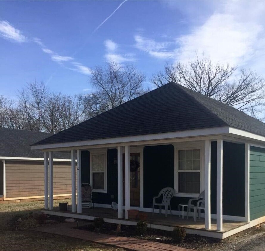 1316 Normalview Dr, Bowling Green, KY 42101 House Rental in Bowling