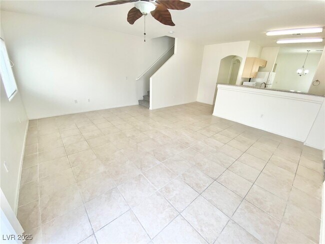 Foto del edificio - 8748 Tomnitz Ave