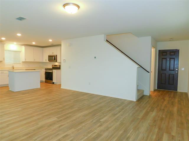 Foto del edificio - 6709 Adderly Rd