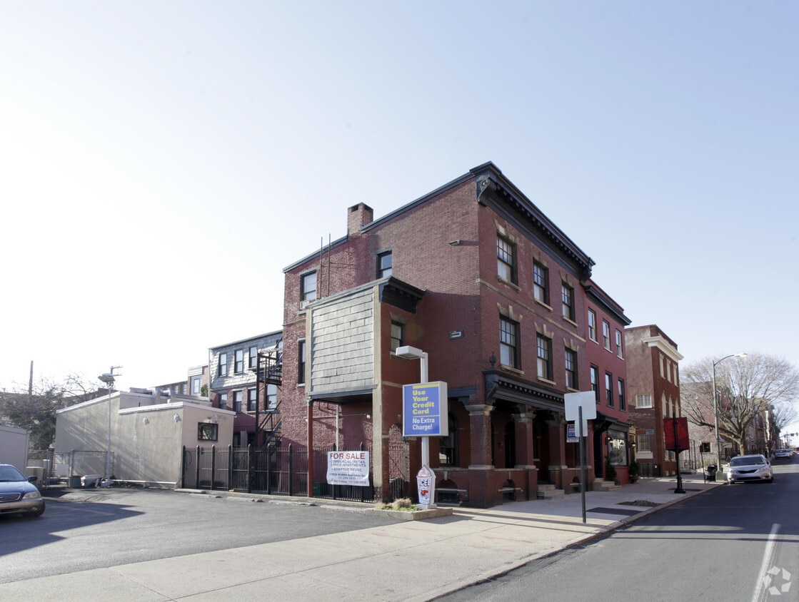 Primary Photo - 112 N Prince St