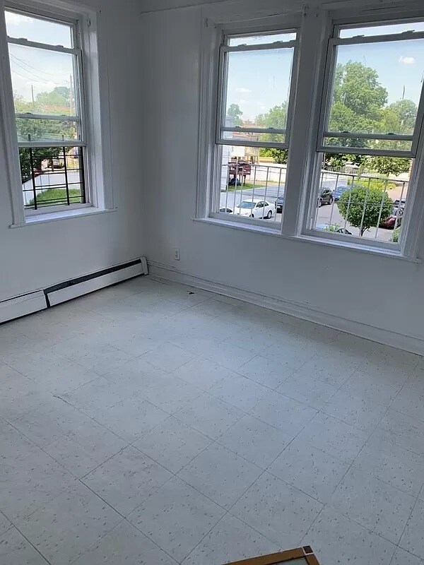 253 E 181st St Unit 1B, Bronx, NY 10457 Apartment for Rent in Bronx, NY