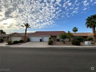 Building Photo - 330 John Henry Dr