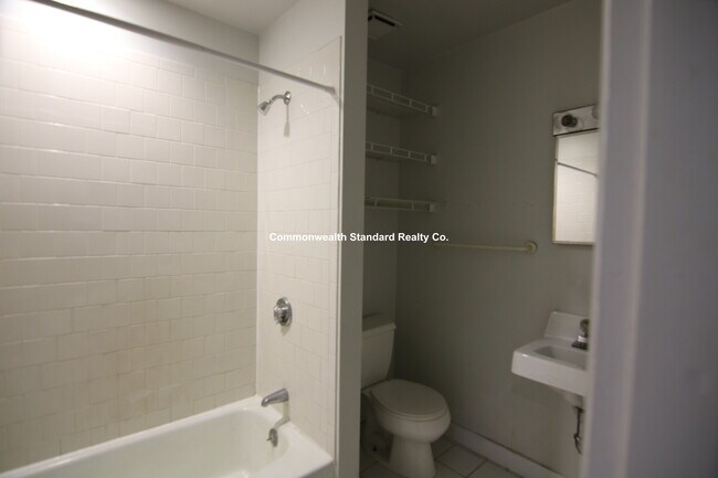 Building Photo - 548 Columbus Ave