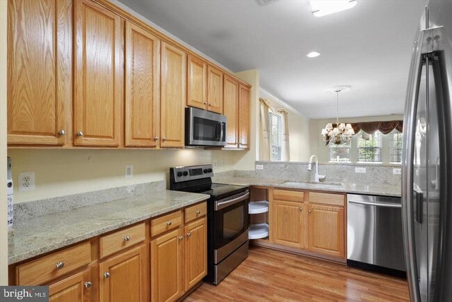 Building Photo - 17075 Four Seasons Dr
