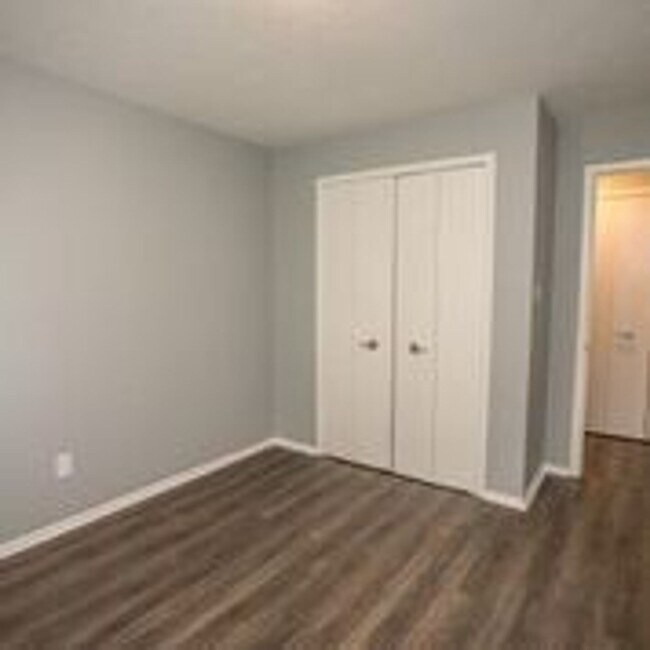 Foto del edificio - 2 Bedroom 1 bath - Completely renovated - ...