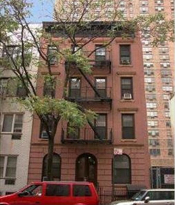 Building Photo - 312 East 80th Street