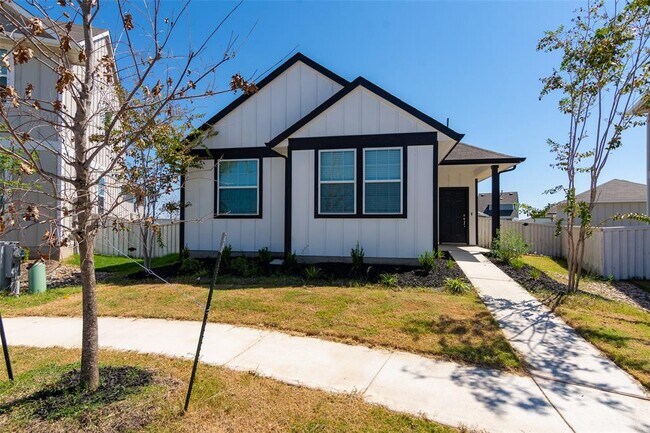 Foto del edificio - 350 Fabion St