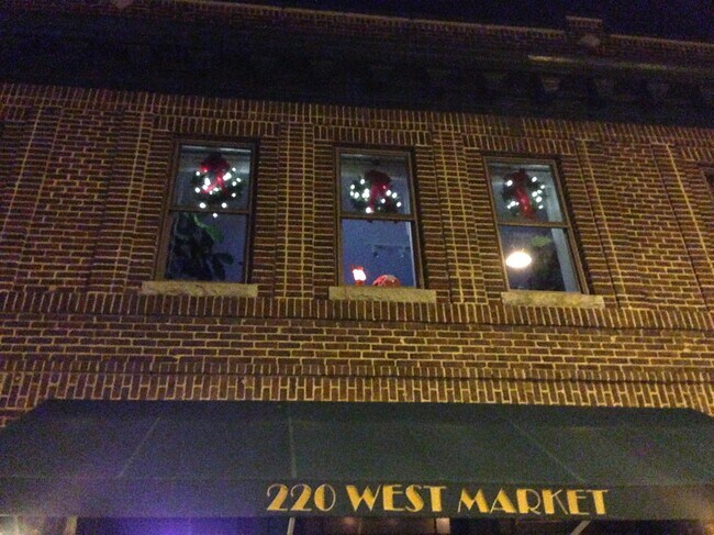 Building Photo - 220 W Market St
