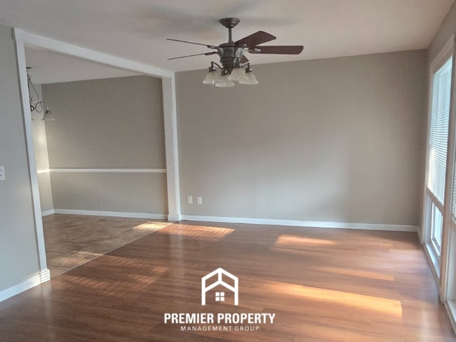 Foto del edificio - 650 Wilshire Dr