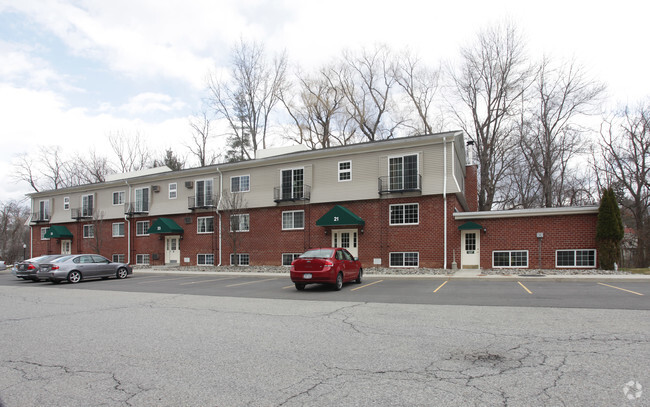 Foto del edificio - Village Green Apartments