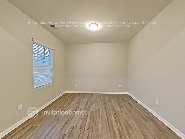 Building Photo - 65 Cottontail Ln