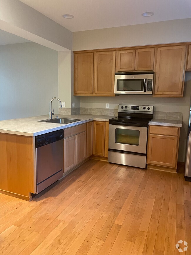 Apartments For Rent in South Cle Elum, WA with Garages 1 Rentals
