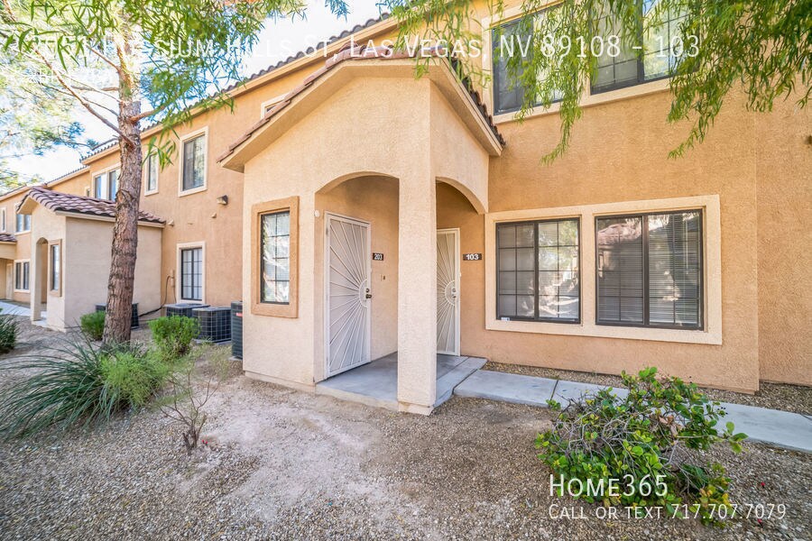 Primary Photo - Gorgeous 2 Bedroom 2 Bathroom Condo - Look...