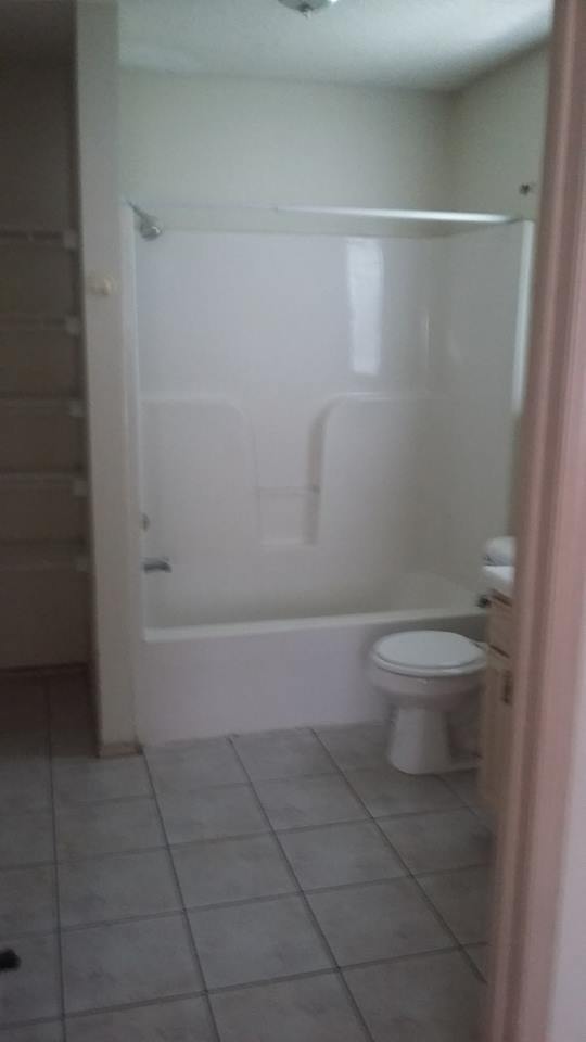 Foto del edificio - 212-214 Southwinds Drive