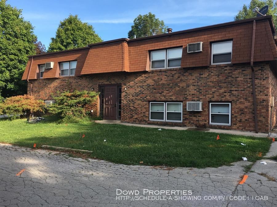 Foto principal - 112 College Park Ct