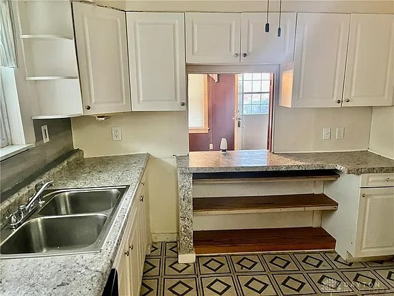 Building Photo - 1936 Litchfield Ave