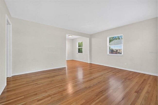 Foto del edificio - 2716 14th St N