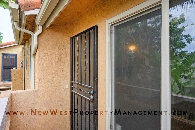 Building Photo - Upgraded North Park 1 bedroom! Small Pet OK!