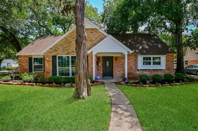 Building Photo - 10103 Kerrwood Ln