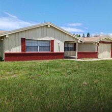 Building Photo - 3525 Springfield Dr