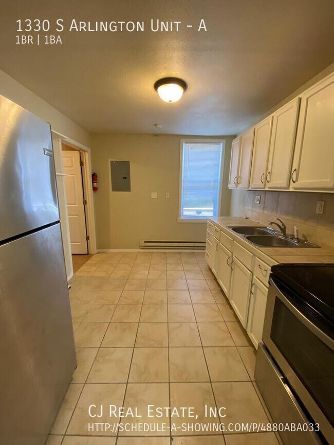 Foto del edificio - 1330 S Arlington Ave