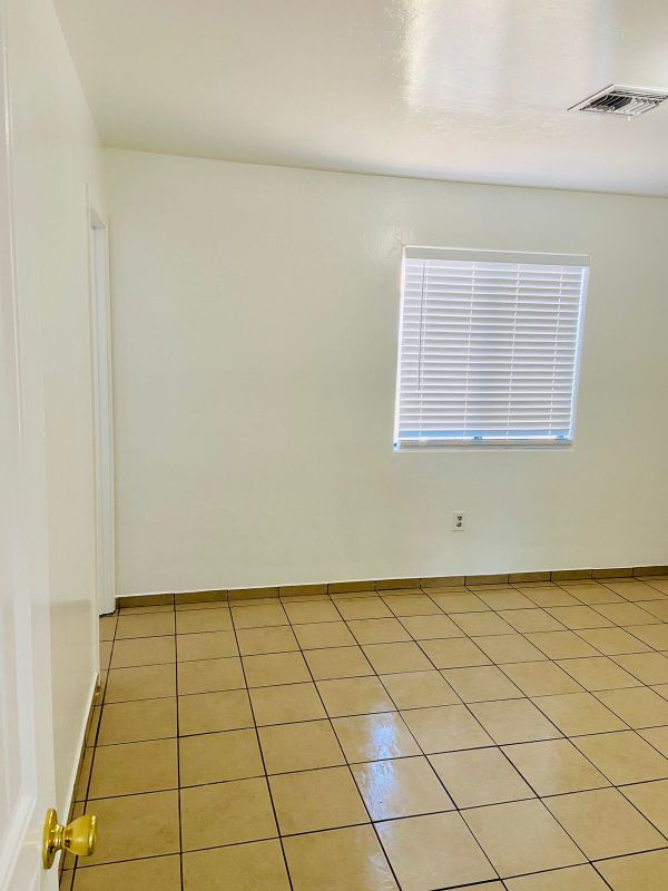 Building Photo - 6310 S Dunton Ave