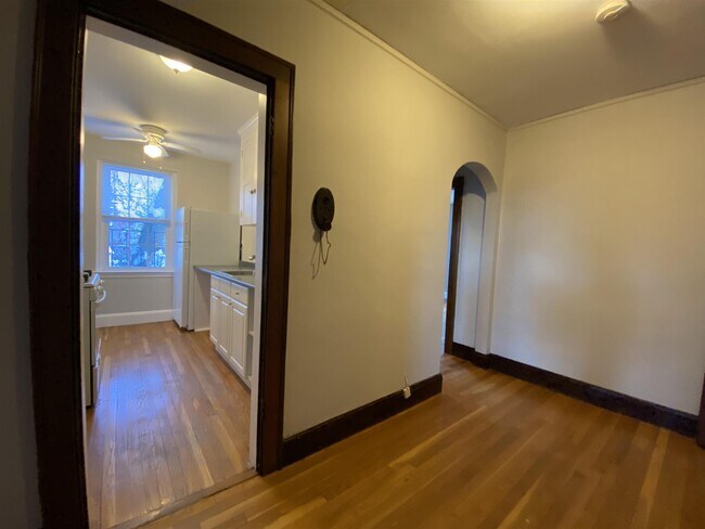 Foto del edificio - 116 College Ave