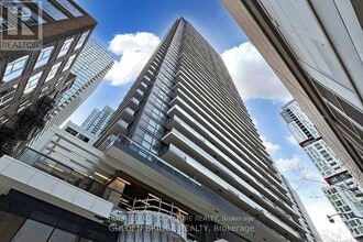 Building Photo - 38 Widmer St