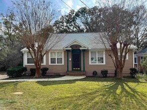 Building Photo - 411 Beard St