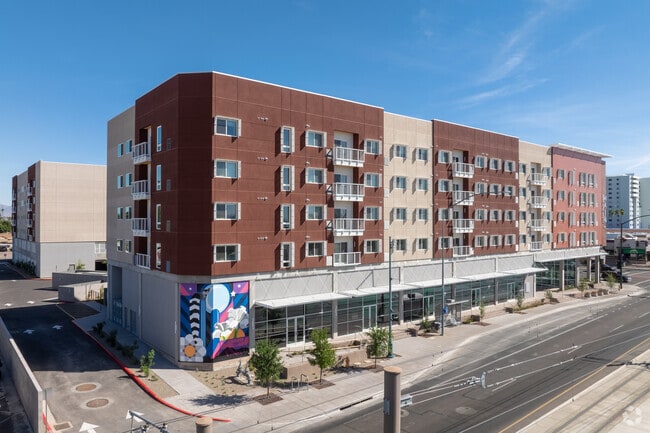 Building Photo - Residences on Main