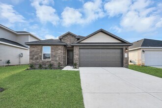 Building Photo - 31426 Shawn Ridge Ln