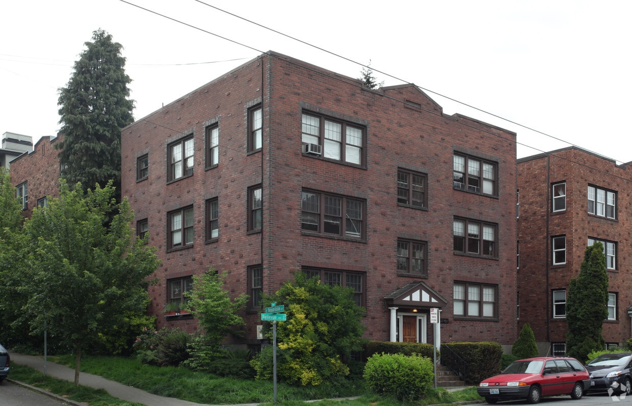 Primary Photo - Devon Apartments