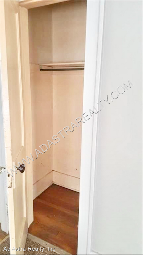 Foto del edificio - 2 br, 1 bath House - 5225 Wayne Ave.,