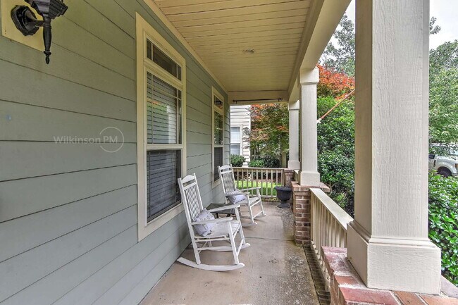 Foto del edificio - Charming 3-Bedroom in Arbor Croft with Out...