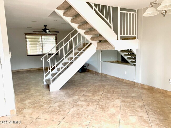 Building Photo - 4251 N Miller Rd