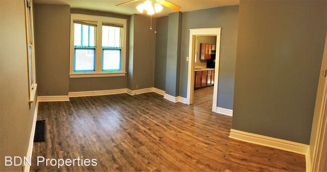 Building Photo - 2 br, 1 bath House - 9725 S Broadway