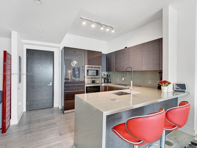 Foto del edificio - 1080 Brickell Ave