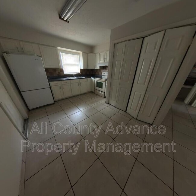 Photo - 4909 E Temple Heights Rd Apartment