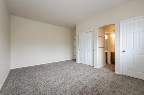 Building Photo - 9850 Kenton Cir