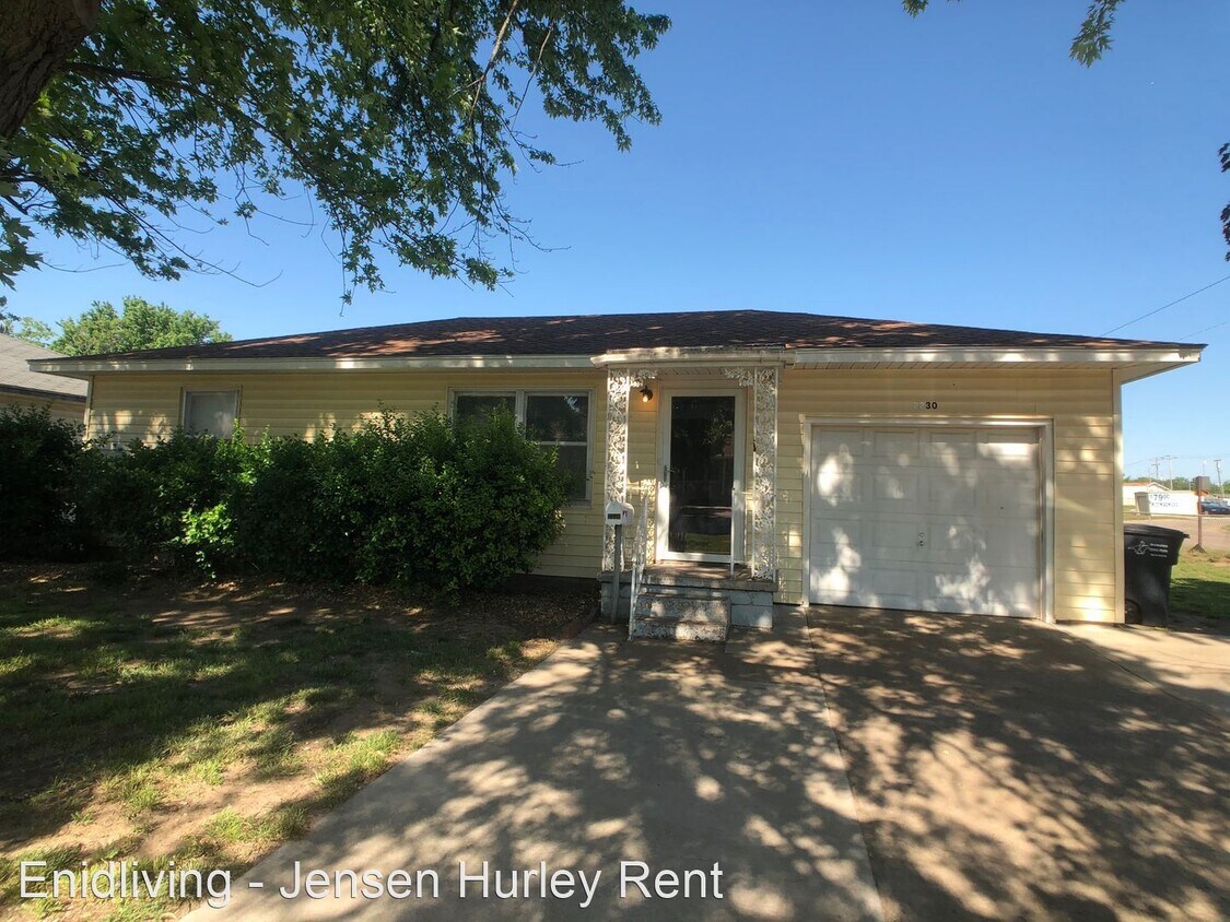 2 br, 1 bath House 2230 Meadowbrook House Rental in Enid, OK