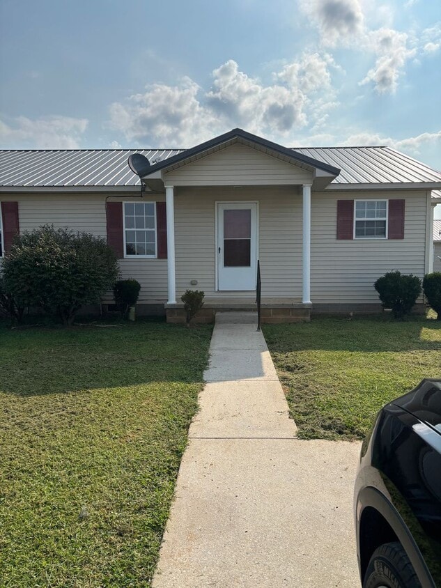 Primary Photo - 2 Bedroom Duplex