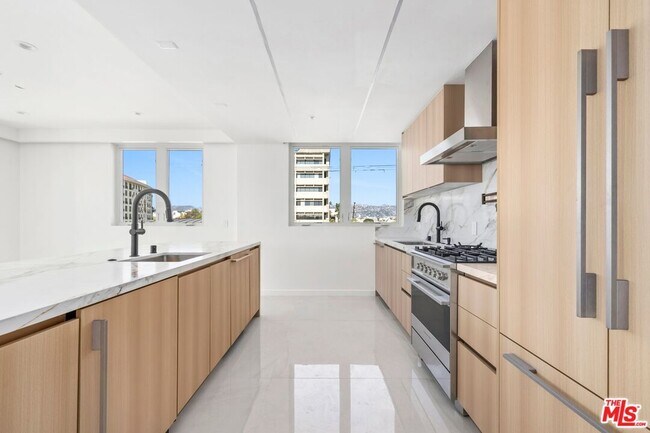 Foto del edificio - 1414 S Beverly Dr
